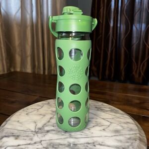 Life Factory Glass Water Bottle Snap Cap Silicone Sleeve 16 oz USA Green